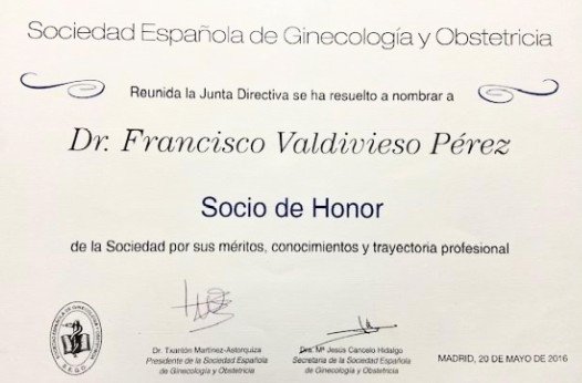 Socio de Honor Clínica ginecológica Dr. Francisco Valdivieso Pérez en Jaén